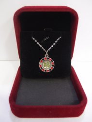 White Gold Plated Spinning Winner Roulette Clover